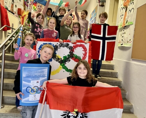 Die Spiele wurden eierlich eröffnet und das olympische Feuer loderte!